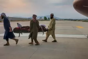 Un devastador terremoto sacude Afganistn y deja un saldo de 800 muertos