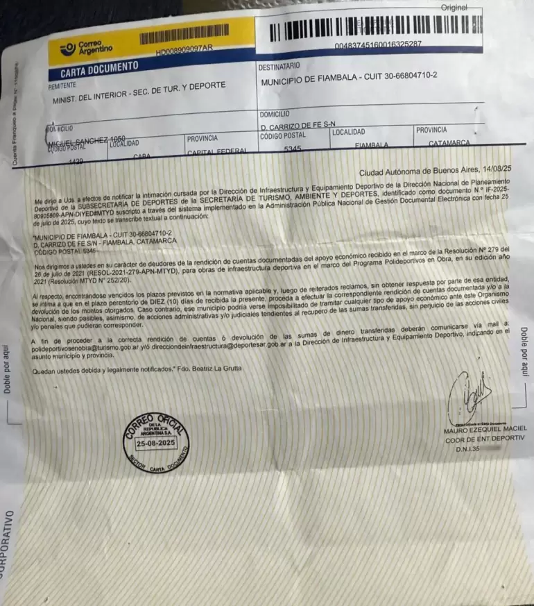 fiamba poli carta documento