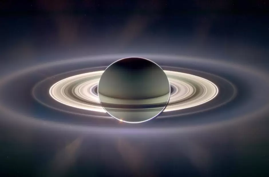 Saturno