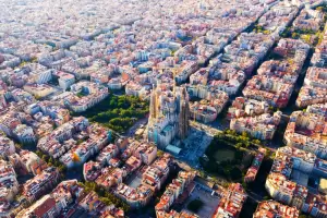Aeropuerto de Barcelona: puertas al mundo y parking inteligente con MyParking