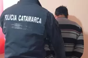 Detienen a un delincuente y recuperan elementos robados