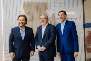 Los gobernadores todava no fueron convocados por Milei : Qu pasa con Jalil?