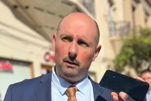 Cuestionan el reglamento de la Defensora del Pueblo: "Contiene muchas deficiencias"