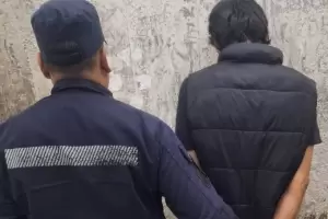 Un conductor quiso atropellar a una agente de tr�nsito porque le hizo una multa