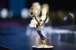 Premios Emmy 2025: todas las nominaciones y c�mo ver la ceremonia esta noche