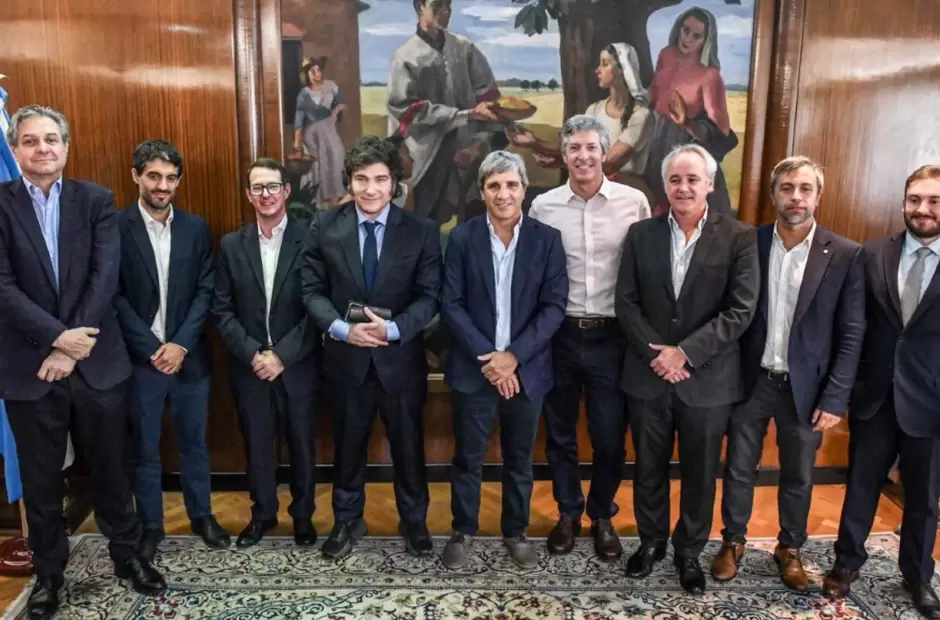 Luis Caputo y Javier Milei