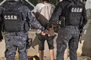 Lo detuvieron por sustraer un par de zapatillas