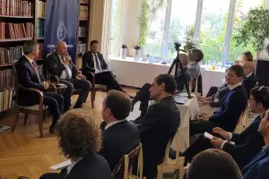 Dusso present oportunidades de inversin en Francia