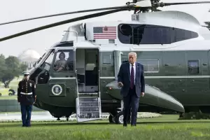 Trump debi� aterrizar de emergencia por un desperfecto t�cnico en su helic�ptero