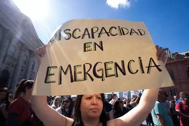 El Gobierno reglament� la Ley de Emergencia en Discapacidad y activ� su aplicaci�n efectiva