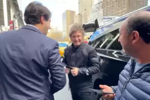 Milei lleg a los EEUU para reunirse con Trump y espera por la presentacin en la ONU