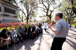 Una edici�n inclusiva de "Pasos con Historia" acerc� el patrimonio a estudiantes con discapacidad visual