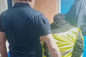 De techo en techo: arrestaron a un joven que intentaba robar en la zona norte