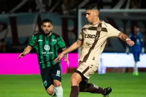 Platense rescat� el empate sobre el final ante un San Mart�n de San Juan