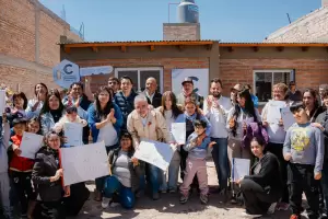 El Gobierno entreg 25 viviendas sociales a familias de Santa Mara