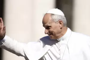 Len XIV lament "la miseria de pueblos enteros azotados por la guerra"