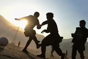 Muri otro chico de 13 aos mientras jugaba al ftbol y se suman ms casos