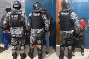 En estado de ebriedad molestaban a transentes: fueron detenidos