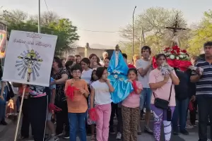 Choya de fiesta: celebraron al Seor del Milagro y los 210 aos del templo