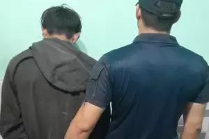 Arrestaron a un depravado que haca exhibiciones obscenas en la va pblica