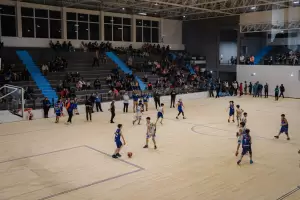 El Gobierno dej inaugurado el moderno Polideportivo de las Mil Viviendas