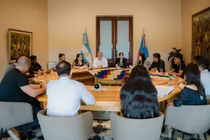 La Provincia escuch reclamos de pueblos originarios y avanzar en infraestructura