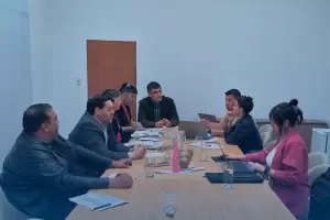 La Intersindical Docente sale al cruce de la jornada completa y pide por los salarios