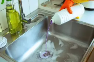 El increble truco casero para desatascar desages