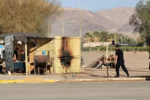 Catamarca: un incendio afect a un puesto de comidas
