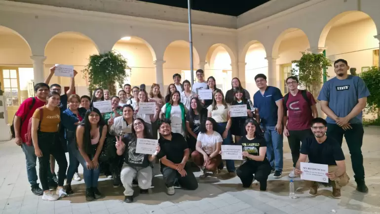 IES "Clara J. Armstrong