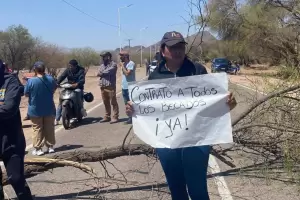 Tinogasta: trabajadores becarios exigen pase a planta permanente