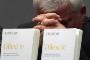 Len XIV en su primera exhortacin apostlica critic a "las burbujas de las lites ricas"