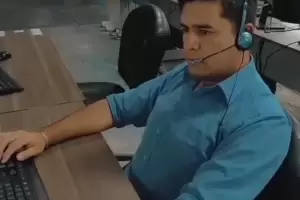 Un operador del SAE-911 contuvo y orient a una mujer en trabajo de parto