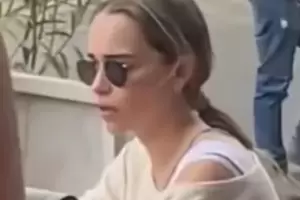 Emilia Clarke, la estrella de Game of Thrones, fue vista en Palermo y es viral