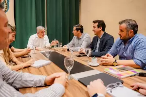 Proyectan obras para reforzar el desarrollo social y urbano de Tinogasta