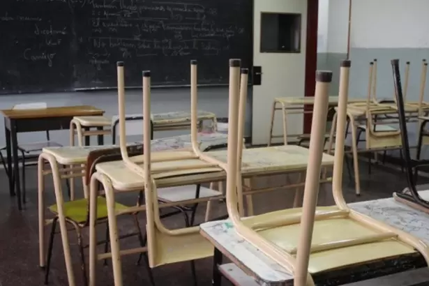 Ultim�tum docente: peligra el inicio de clases ante las exigencias de la Intersindical