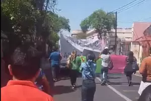 Docentes Autoconvocados marcharon por el centro de Catamarca con baja adhesi�n