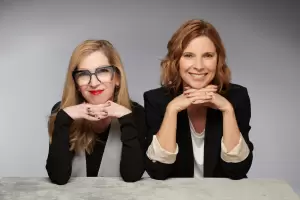 Carbajal y Beck presentan en Catamarca "Antimanual para encendidas"