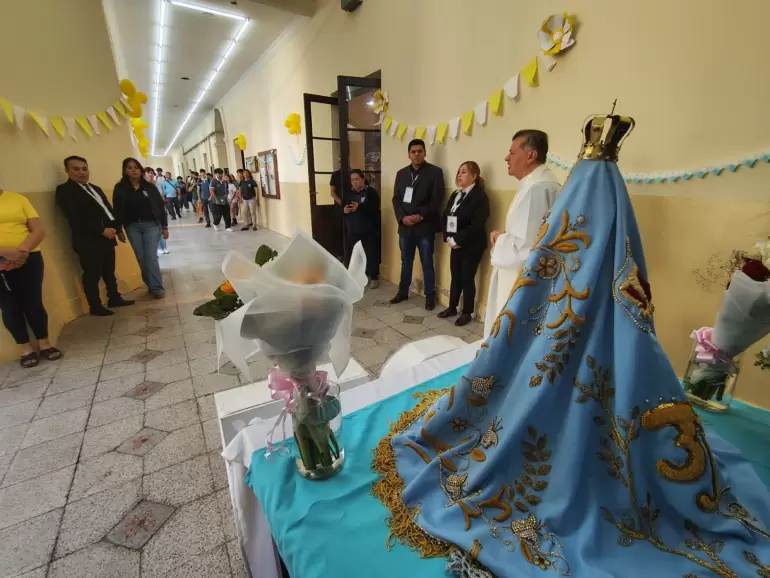 virgen del valle colegio