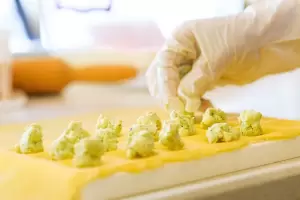 Ravioles de morcilla y manzana: la receta poco convencional que sorprende por su sabor