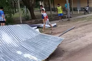 Catamarca: Fuerte tormenta causa daos en viviendas y colapsa servicios