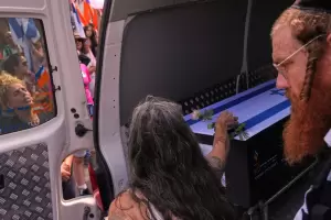 Hamas devolvi los cuerpos de dos rehenes asesinados y faltan 16 por devolver