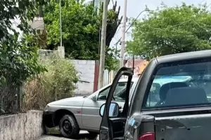 Un auto se estrell contra una vivienda en Pomn