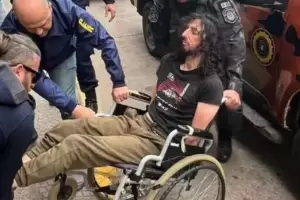 Laurta llega a Crdoba al penal de Cruz del Eje bajo estrictas medidas de seguridad