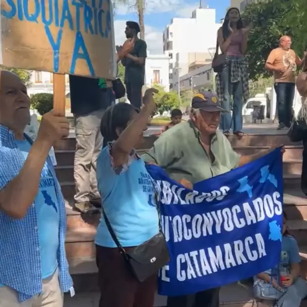 Jubilados autoconvocados vuelven a marchar por condiciones dignas y contra la Reforma laboral