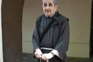 Fray Eligio Bazn celebra 59 aos de sacerdocio y recibe el afecto de la comunidad