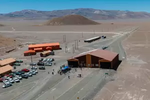 Catamarca y Chile oficializaron la apertura permanente del Paso de San Francisco