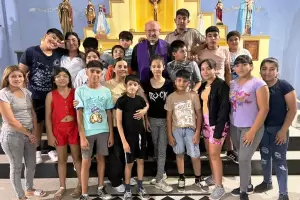 El Obispo visit� las comunidades del interior de Catamarca