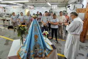La Virgen del Valle visit la fbrica textil que lleva su nombre y el Nodo Tecnolgico