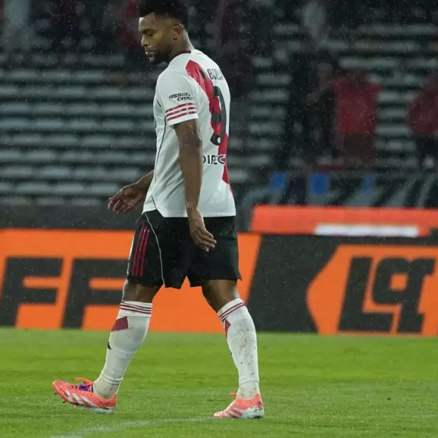 Borja sorprendi� al elegir a un jugador de Boca como figura del Supercl�sico